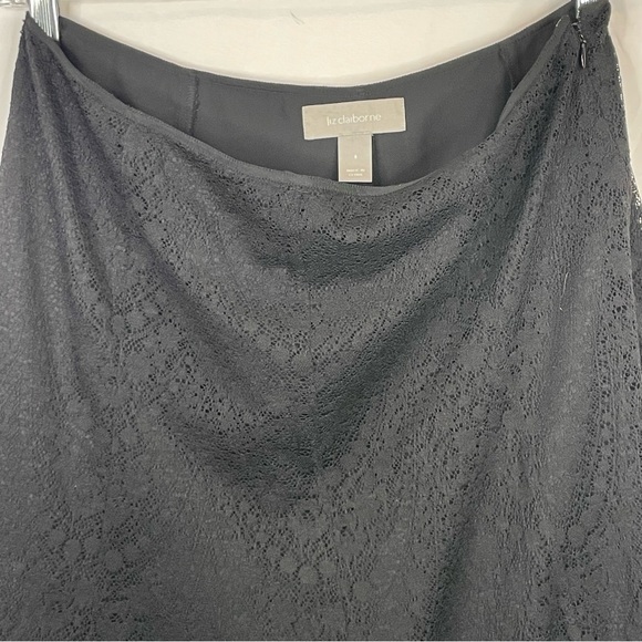 Liz Claiborne black lace skirt flowing midi size 8 - Picture 7 of 7